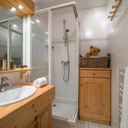 Charme A Avec Grande Terrasse - Fr-1-575-9